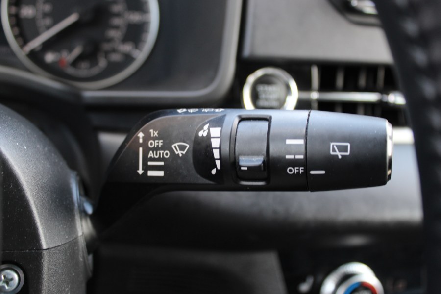 2023 Mitsubishi Outlander SE S-AWC, available for sale in Irvington, New Jersey | NJ Used Cars Center. Irvington, New Jersey 2023 Mitsubishi Outlander SE S-AWC, available for sale in Irvington, New Jersey | NJ Used Cars Center. Irvington, New Jersey