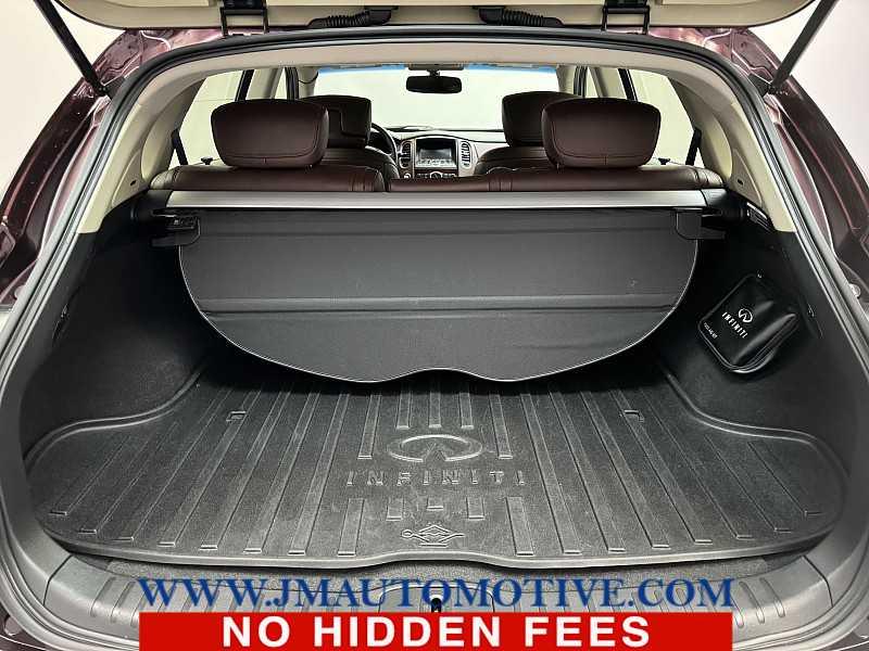 2016 Nissan Pathfinder SV, available for sale in Naugatuck, Connecticut | J&M Automotive Sls&Svc LLC. Naugatuck, Connecticut 2016 Nissan Pathfinder SV, available for sale in Naugatuck, Connecticut | J&M Automotive Sls&Svc LLC. Naugatuck, Connecticut