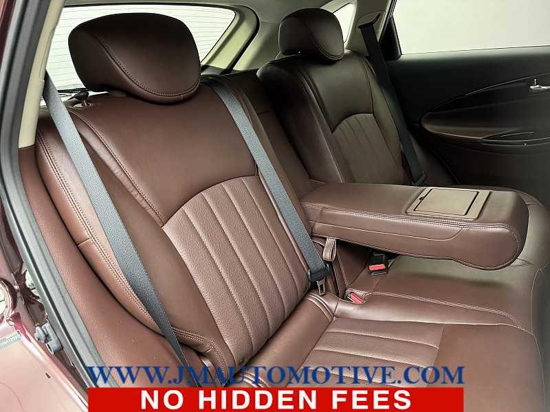 2016 Nissan Pathfinder SV, available for sale in Naugatuck, Connecticut | J&M Automotive Sls&Svc LLC. Naugatuck, Connecticut 2016 Nissan Pathfinder SV, available for sale in Naugatuck, Connecticut | J&M Automotive Sls&Svc LLC. Naugatuck, Connecticut