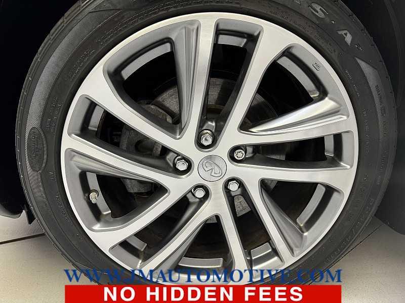 2016 Nissan Pathfinder SV, available for sale in Naugatuck, Connecticut | J&M Automotive Sls&Svc LLC. Naugatuck, Connecticut 2016 Nissan Pathfinder SV, available for sale in Naugatuck, Connecticut | J&M Automotive Sls&Svc LLC. Naugatuck, Connecticut