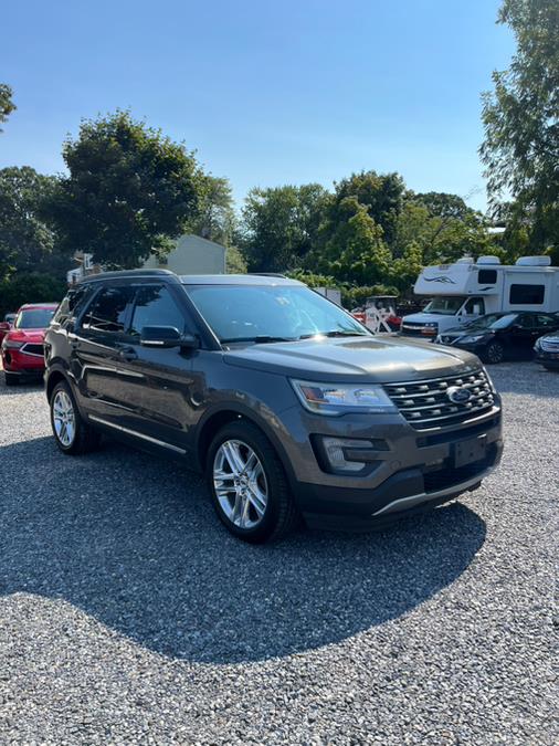 2017 Ford Explorer XLT photo 6