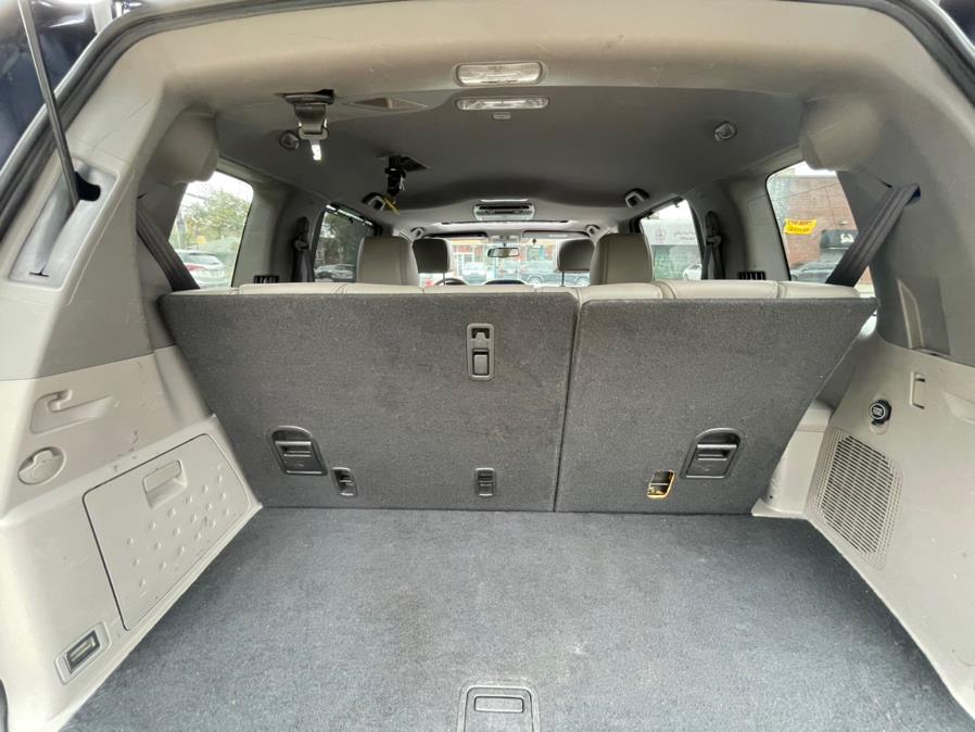2013 Honda Pilot 4WD 4dr Touring w/RES & Navi, available for sale in BROOKLYN, New York | Deals on Wheels International Auto. BROOKLYN, New York 2013 Honda Pilot 4WD 4dr Touring w/RES & Navi, available for sale in BROOKLYN, New York | Deals on Wheels International Auto. BROOKLYN, New York
