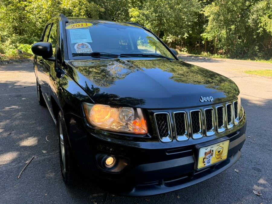 Used 2011 Jeep Compass in New Britain, Connecticut | Supreme Automotive. New Britain, Connecticut