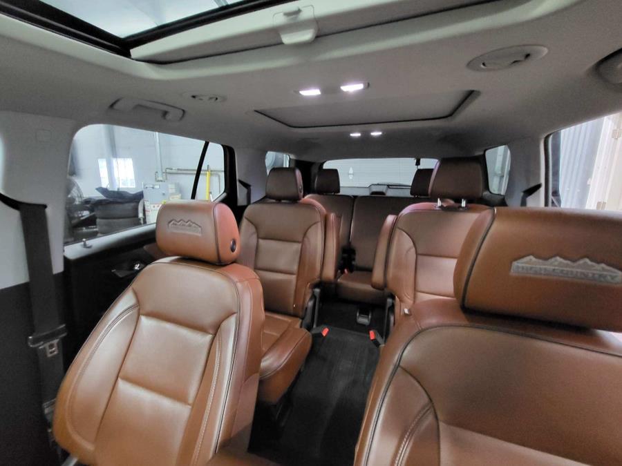 2018 Chevrolet Traverse AWD 4dr High Country w/2LZ, available for sale in Wolcott, New York | Auto Hunter CNY. Wolcott, New York 2018 Chevrolet Traverse AWD 4dr High Country w/2LZ, available for sale in Wolcott, New York | Auto Hunter CNY. Wolcott, New York