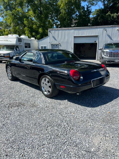 2002 Ford Thunderbird Premium photo 2