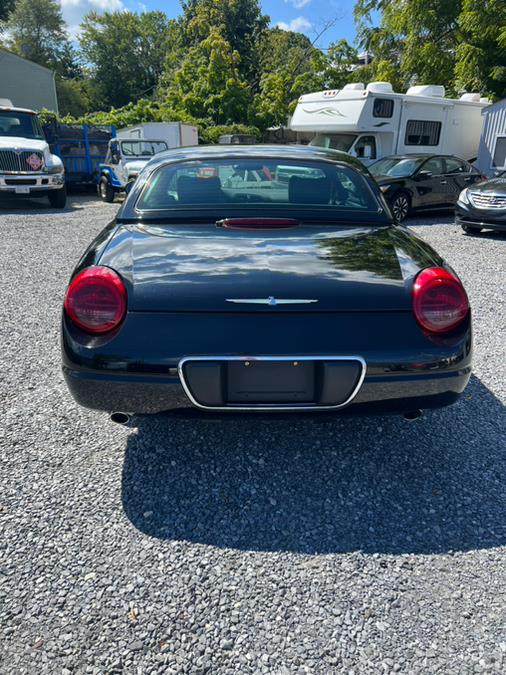 2002 Ford Thunderbird Premium photo 3