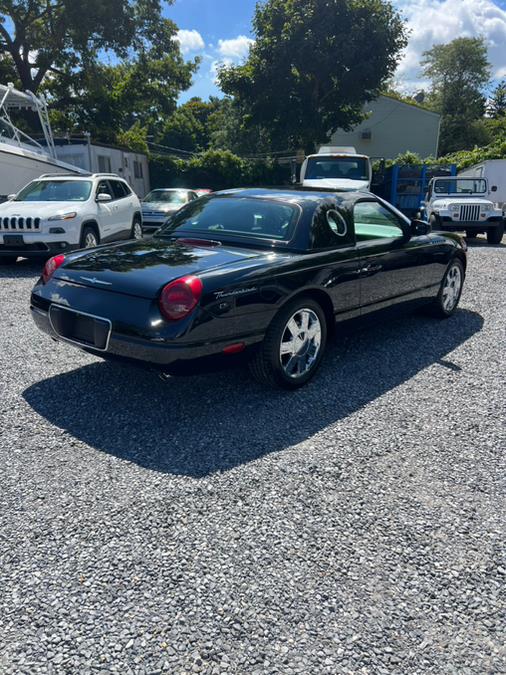 2002 Ford Thunderbird Premium photo 4