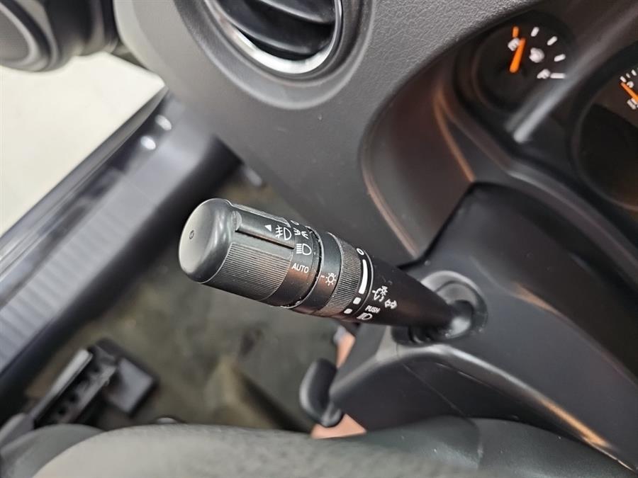 2016 Jeep Patriot 4WD 4dr Sport, available for sale in West Haven, Connecticut | Auto Fair Inc.. West Haven, Connecticut 2016 Jeep Patriot 4WD 4dr Sport, available for sale in West Haven, Connecticut | Auto Fair Inc.. West Haven, Connecticut