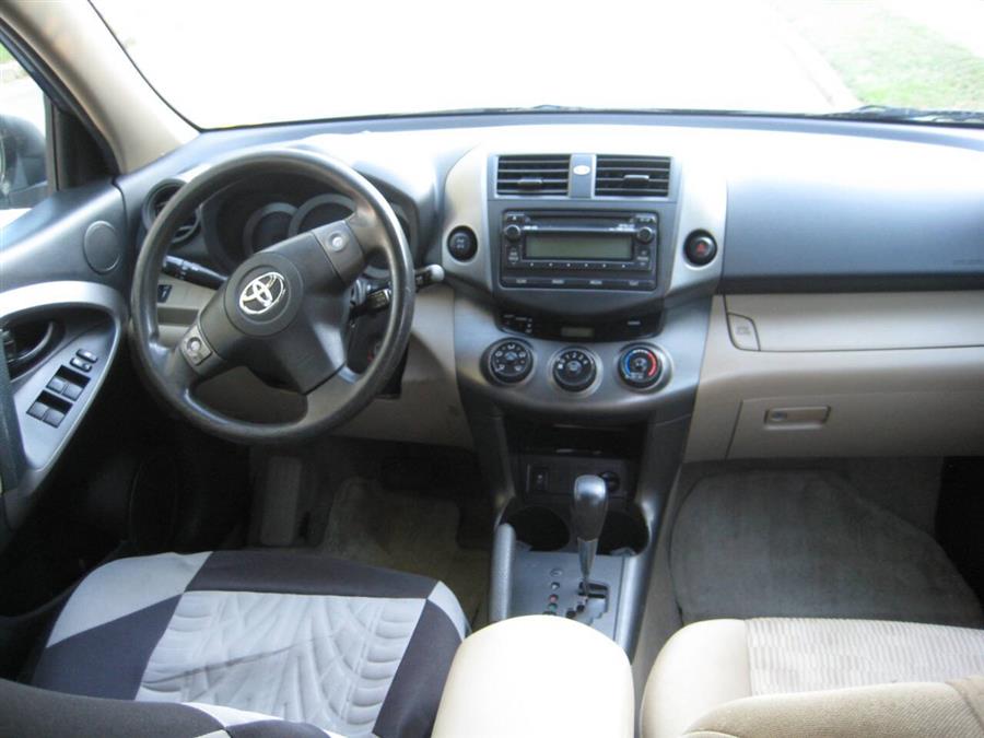 2012 Toyota Rav4 Base 4x4 4dr SUV, available for sale in Massapequa, New York | Rite Choice Auto Inc.. Massapequa, New York 2012 Toyota Rav4 Base 4x4 4dr SUV, available for sale in Massapequa, New York | Rite Choice Auto Inc.. Massapequa, New York