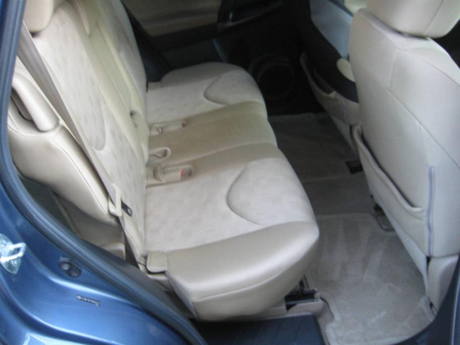 2012 Toyota Rav4 Base 4x4 4dr SUV, available for sale in Massapequa, New York | Rite Choice Auto Inc.. Massapequa, New York 2012 Toyota Rav4 Base 4x4 4dr SUV, available for sale in Massapequa, New York | Rite Choice Auto Inc.. Massapequa, New York
