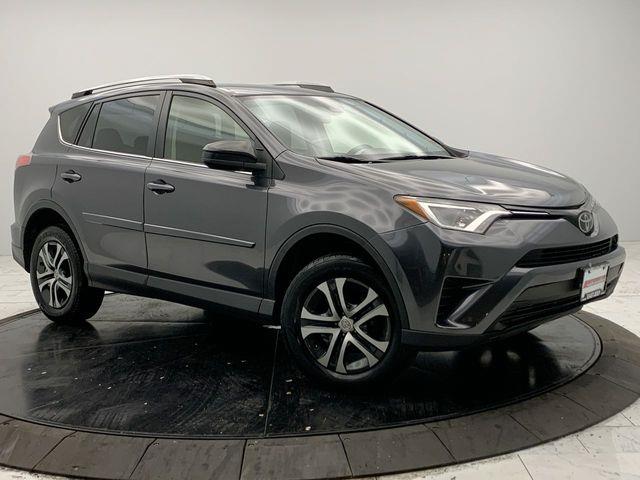 Used 2018 Toyota Rav4 in Bronx, New York | Eastchester Motor Cars. Bronx, New York