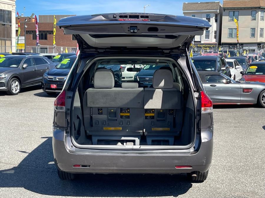 2013 Toyota Sienna 5dr 7-Pass Van V6 LE AAS FWD (Natl), available for sale in Irvington , New Jersey | Auto Haus of Irvington Corp. Irvington , New Jersey 2013 Toyota Sienna 5dr 7-Pass Van V6 LE AAS FWD (Natl), available for sale in Irvington , New Jersey | Auto Haus of Irvington Corp. Irvington , New Jersey