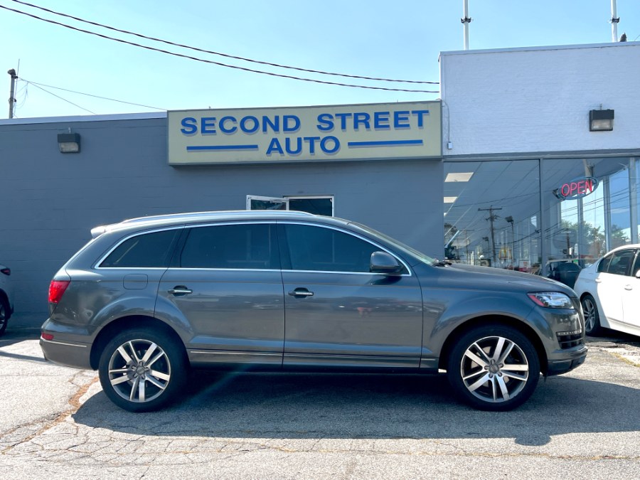 Used 2015 Audi Q7 in Manchester, New Hampshire | Second Street Auto Sales Inc. Manchester, New Hampshire