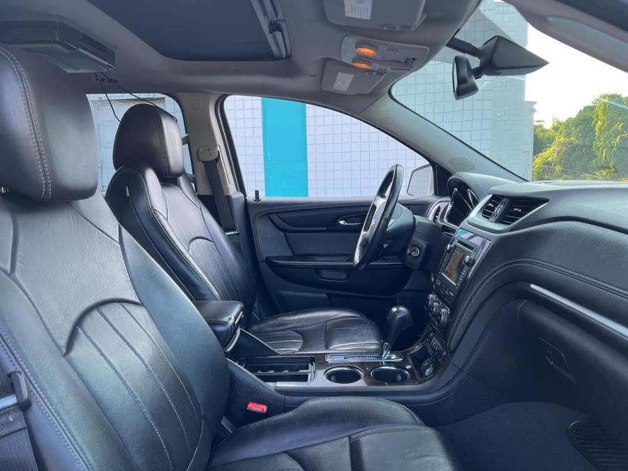 2016 Chevrolet Traverse AWD 4dr LTZ, available for sale in Milford, Connecticut | Dealertown Auto Wholesalers. Milford, Connecticut 2016 Chevrolet Traverse AWD 4dr LTZ, available for sale in Milford, Connecticut | Dealertown Auto Wholesalers. Milford, Connecticut