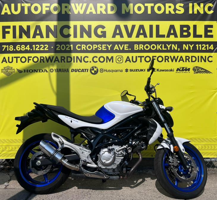 Used 2015 SUZUKI GLADIUS in Brooklyn, New York | Autoforward Motors Inc.. Brooklyn, New York