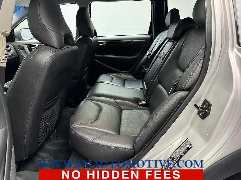2005 Volvo Xc70 5D WAGON AWD W/SUNROOF, available for sale in Naugatuck, Connecticut | J&M Automotive Sls&Svc LLC. Naugatuck, Connecticut 2005 Volvo Xc70 5D WAGON AWD W/SUNROOF, available for sale in Naugatuck, Connecticut | J&M Automotive Sls&Svc LLC. Naugatuck, Connecticut