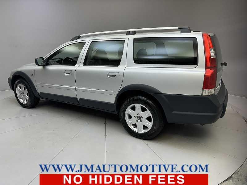 2005 Volvo Xc70 5D WAGON AWD W/SUNROOF, available for sale in Naugatuck, Connecticut | J&M Automotive Sls&Svc LLC. Naugatuck, Connecticut 2005 Volvo Xc70 5D WAGON AWD W/SUNROOF, available for sale in Naugatuck, Connecticut | J&M Automotive Sls&Svc LLC. Naugatuck, Connecticut