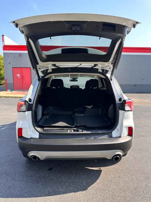 2022 Ford Escape SE AWD, available for sale in Medford, Massachusetts | A-Tech. Medford, Massachusetts 2022 Ford Escape SE AWD, available for sale in Medford, Massachusetts | A-Tech. Medford, Massachusetts