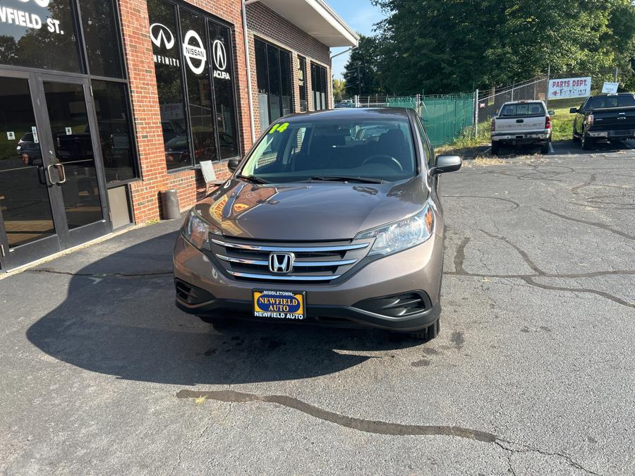 Used 2014 Honda CR-V in Middletown, Connecticut | Newfield Auto Sales. Middletown, Connecticut