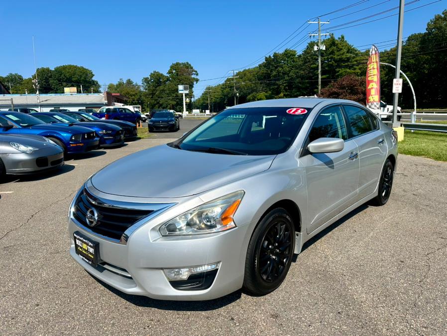 2015 Nissan Altima 4dr Sdn I4 2.5 S, available for sale in South Windsor, Connecticut | Mike And Tony Auto Sales, Inc. South Windsor, Connecticut