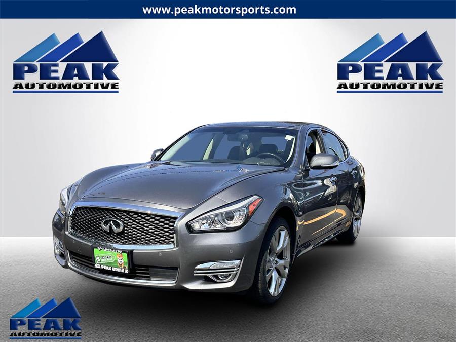 Used 2015 INFINITI Q70L in Bayshore, New York | Peak Automotive Inc.. Bayshore, New York