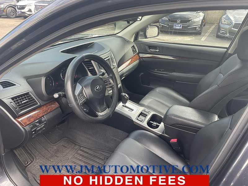 2013 Subaru Legacy 2.5i Limited, available for sale in Naugatuck, Connecticut | J&M Automotive Sls&Svc LLC. Naugatuck, Connecticut 2013 Subaru Legacy 2.5i Limited, available for sale in Naugatuck, Connecticut | J&M Automotive Sls&Svc LLC. Naugatuck, Connecticut