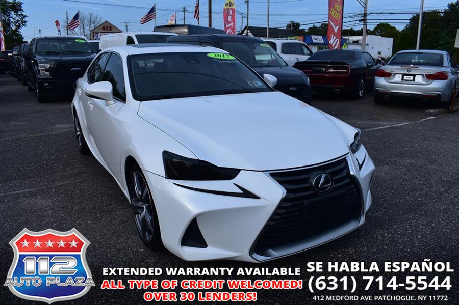 Used 2017 Lexus Is 350 in Patchogue, New York | 112 Auto Plaza. Patchogue, New York