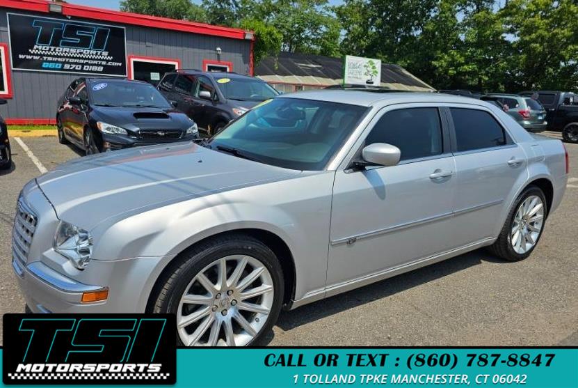 Used Chrysler 300 C 4dr Sdn 300C Hemi RWD 2008 | TSI Motorsports. Manchester, Connecticut