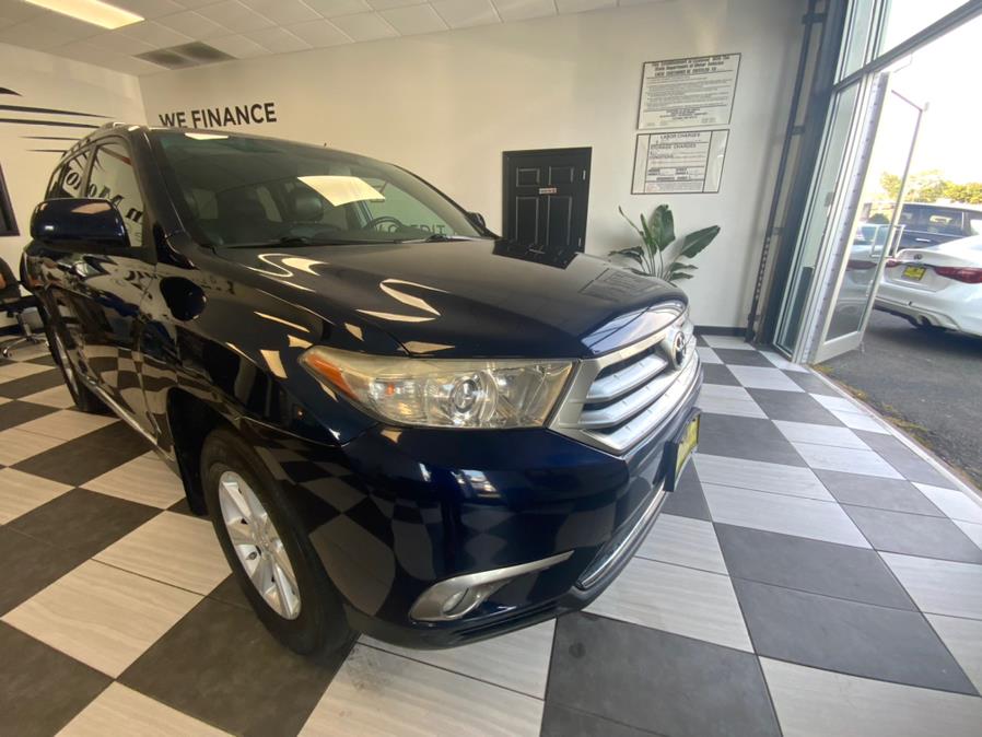 Used 2013 Toyota Highlander in Hartford, Connecticut | Franklin Motors Auto Sales LLC. Hartford, Connecticut