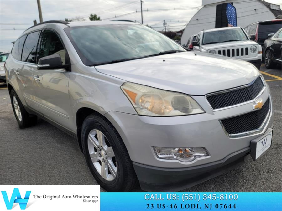 Used 2011 Chevrolet Traverse in Lodi, New Jersey | AW Auto & Truck Wholesalers, Inc. Lodi, New Jersey