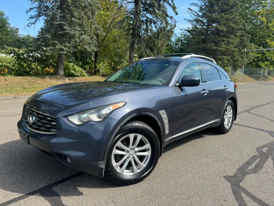 Used 2010 Infiniti FX35 in Waterbury, Connecticut | Platinum Auto Care. Waterbury, Connecticut