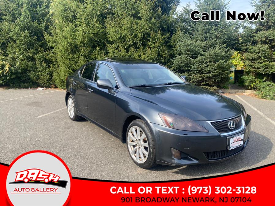 Used 2007 Lexus IS 250 in Newark, New Jersey | Dash Auto Gallery Inc.. Newark, New Jersey