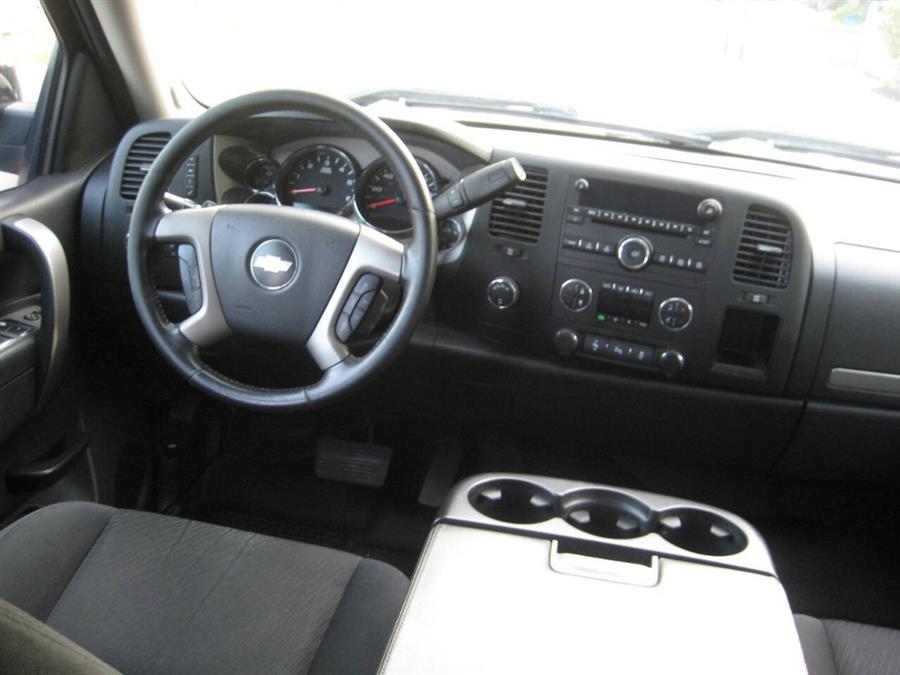 2013 Chevrolet Silverado 1500 LT 4x4 4dr Crew Cab 5.8 ft. SB, available for sale in Massapequa, New York | Rite Choice Auto Inc.. Massapequa, New York 2013 Chevrolet Silverado 1500 LT 4x4 4dr Crew Cab 5.8 ft. SB, available for sale in Massapequa, New York | Rite Choice Auto Inc.. Massapequa, New York