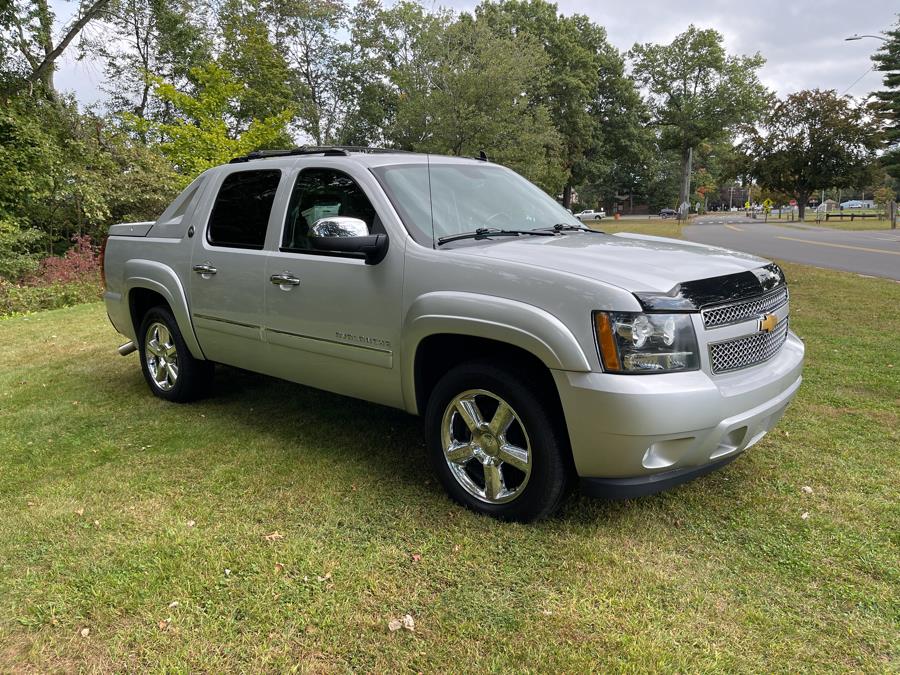 Used 2013 Chevrolet Avalanche in Plainville, Connecticut | Choice Group LLC Choice Motor Car. Plainville, Connecticut