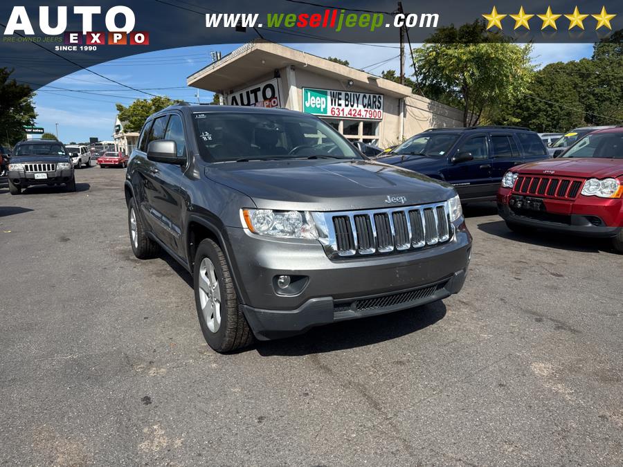 2013 Jeep Grand Cherokee 4WD 4dr Laredo Altitude *Ltd Avail*, available for sale in Huntington, New York | Auto Expo. Huntington, New York