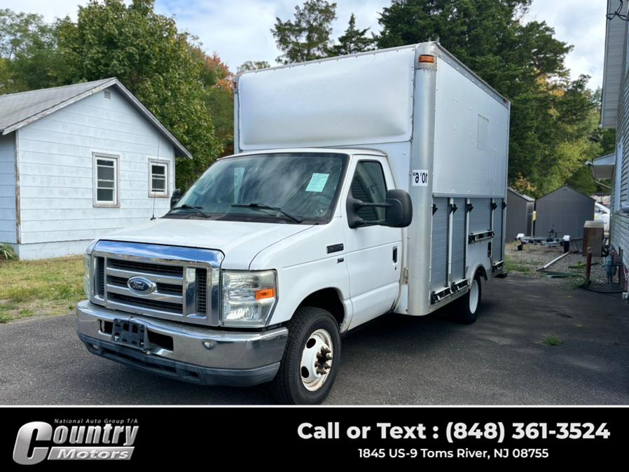 Used 2011 Ford Econoline Commercial Cutaway in Toms River, New Jersey | Country Motors. Toms River, New Jersey