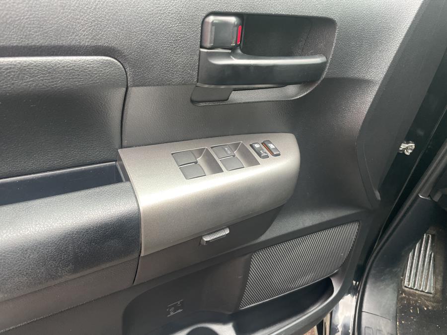 2010 Toyota Tundra 4WD Truck Dbl LB 5.7L V8 6-Spd AT (Natl), available for sale in Worcester, Massachusetts | Worcester Auto Outlet LLC. Worcester, Massachusetts 2010 Toyota Tundra 4WD Truck Dbl LB 5.7L V8 6-Spd AT (Natl), available for sale in Worcester, Massachusetts | Worcester Auto Outlet LLC. Worcester, Massachusetts