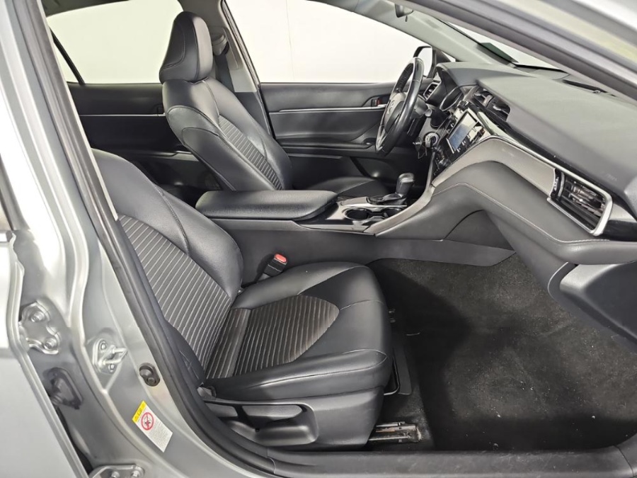 2018 Toyota Camry SE Auto (Natl), available for sale in BROOKLYN, New York | Deals on Wheels International Auto. BROOKLYN, New York 2018 Toyota Camry SE Auto (Natl), available for sale in BROOKLYN, New York | Deals on Wheels International Auto. BROOKLYN, New York