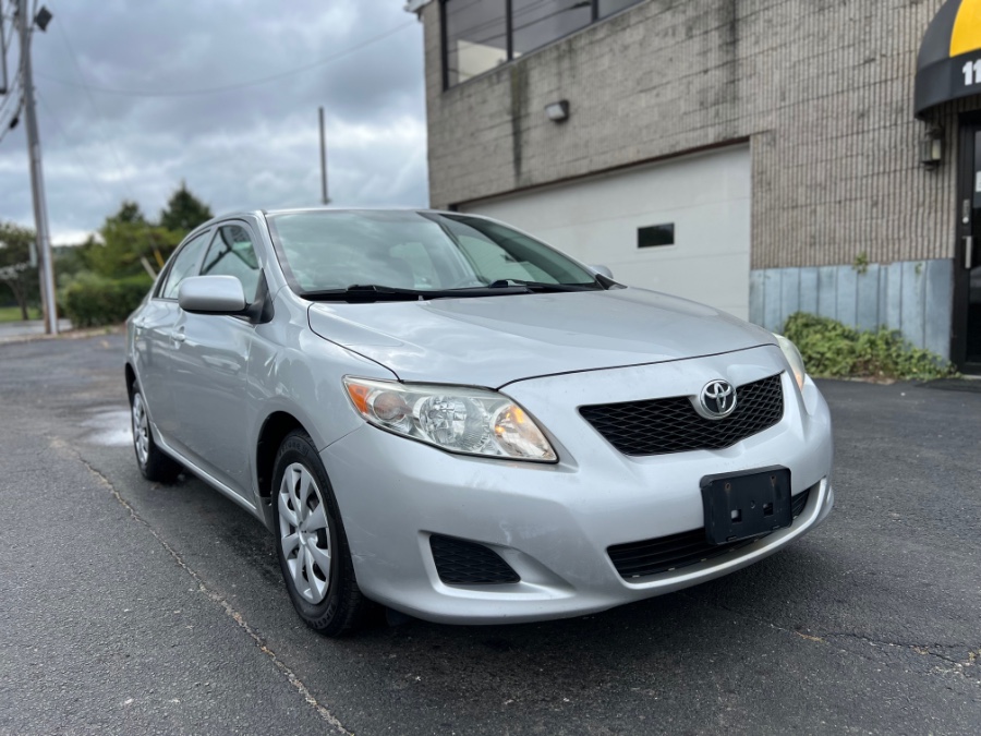 2009 Toyota Corolla LE photo 5