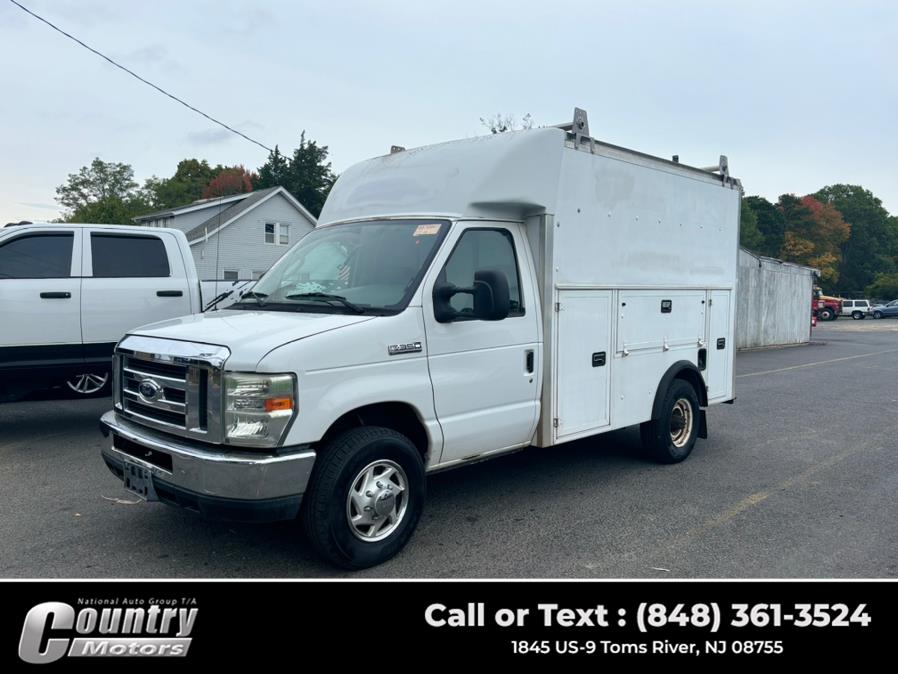 Used 2008 Ford Econoline Commercial Cutaway in Toms River, New Jersey | Country Motors. Toms River, New Jersey