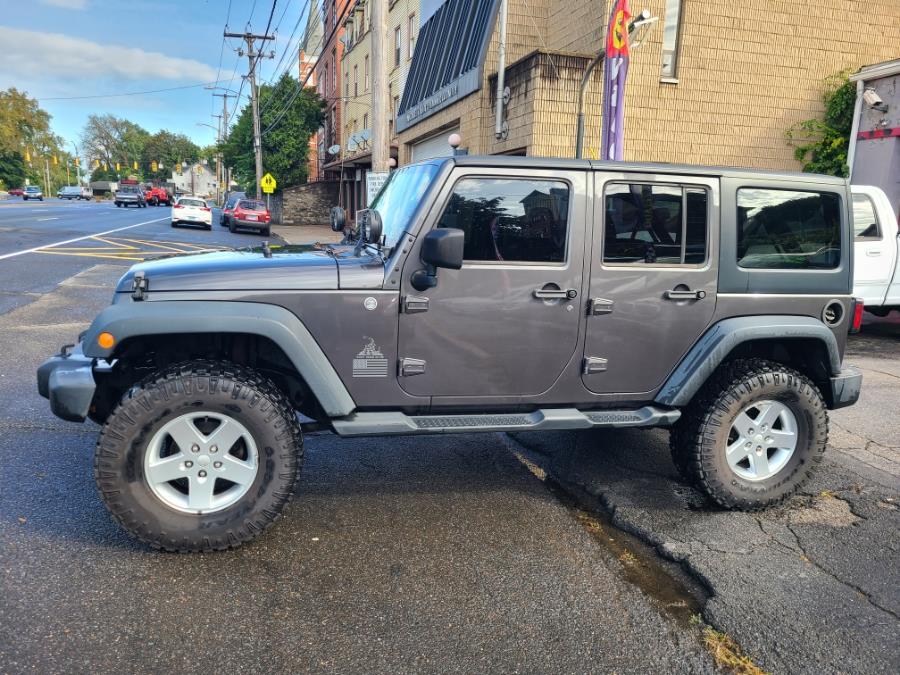 Used 2014 Jeep Wrangler Unlimited in Derby, Connecticut | Bridge Motors LLC. Derby, Connecticut