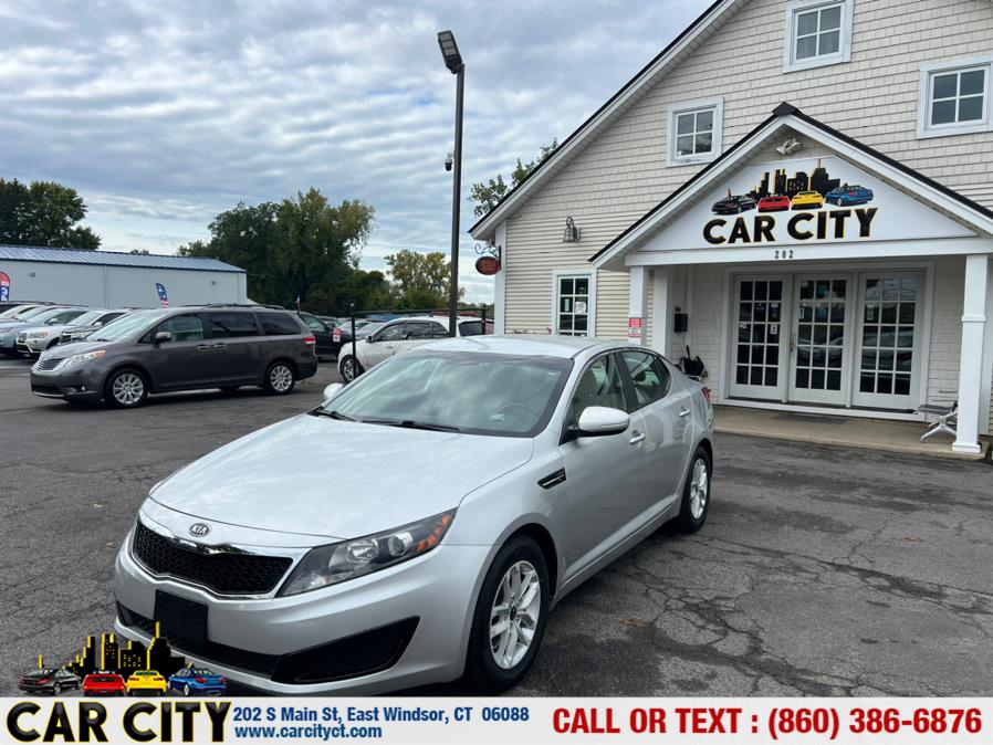 Used 2011 Kia Optima in East Windsor, Connecticut | Car City LLC. East Windsor, Connecticut