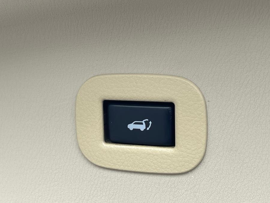 2011 Infiniti QX56 4WD 4dr 8-passenger, available for sale in Irvington , New Jersey | Auto Haus of Irvington Corp. Irvington , New Jersey 2011 Infiniti QX56 4WD 4dr 8-passenger, available for sale in Irvington , New Jersey | Auto Haus of Irvington Corp. Irvington , New Jersey