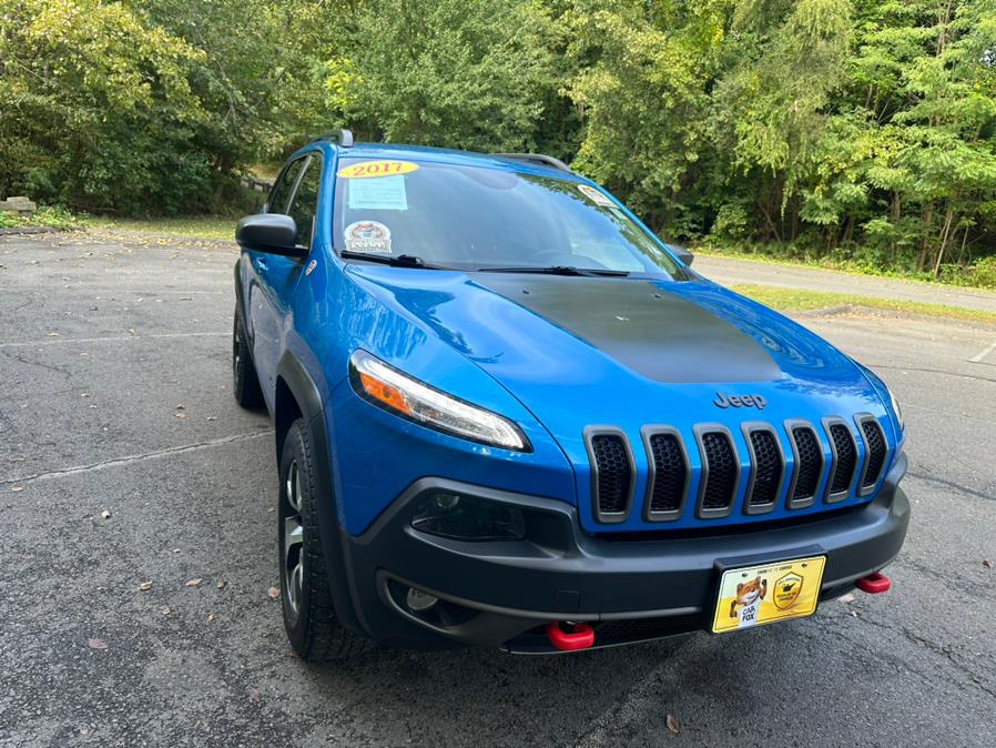 Used 2017 Jeep Cherokee in New Britain, Connecticut | Supreme Automotive. New Britain, Connecticut