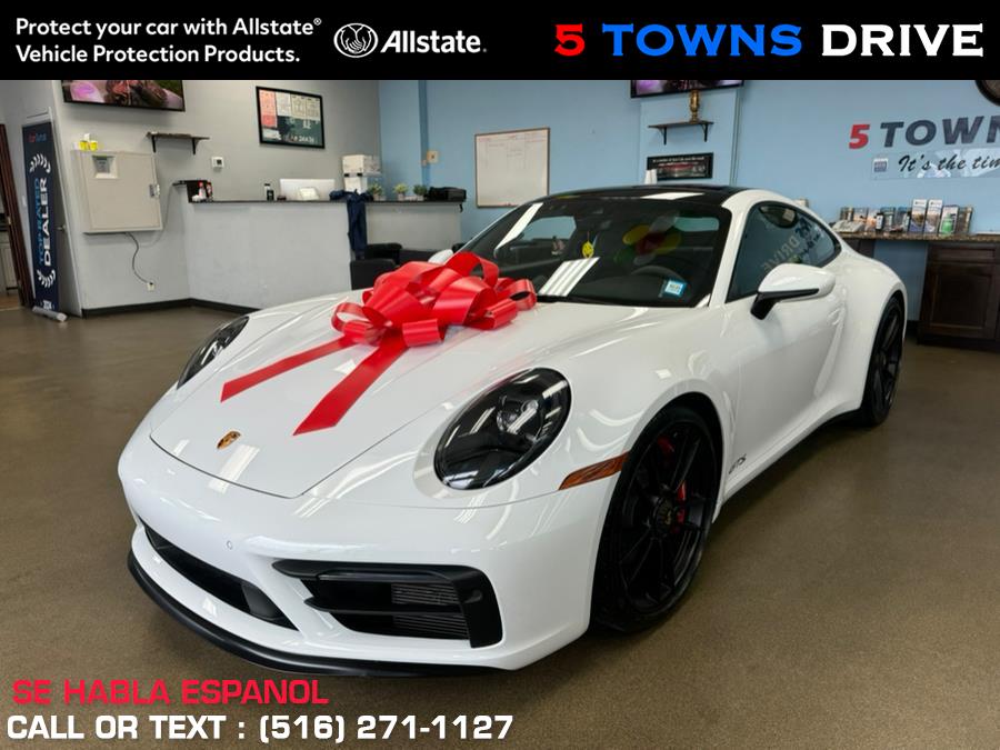 Used 2022 Porsche 911 in Inwood, New York | 5 Towns Drive. Inwood, New York