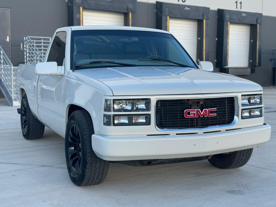 1998 GMC Sierra 1500 Reg Cab 117.5" WB 4WD, available for sale in Salt Lake City, Utah | New Level Motors. Salt Lake City, Utah