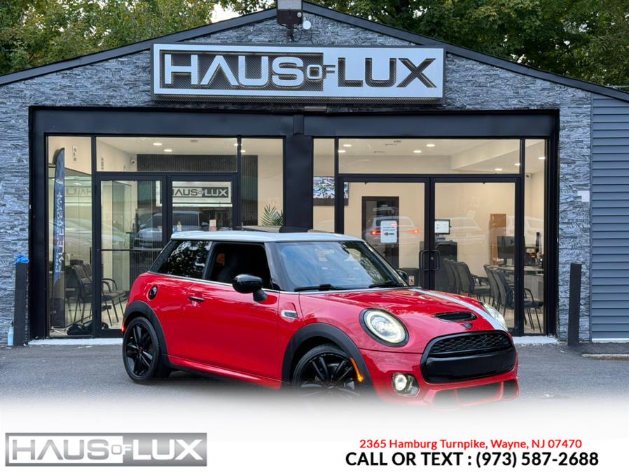 Used 2021 MINI Hardtop 2 Door in Wayne, New Jersey | Haus of Lux. Wayne, New Jersey