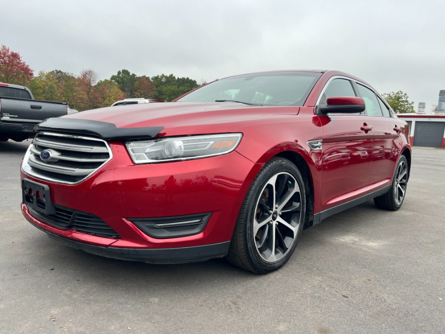 Used 2015 Ford Taurus in Ortonville, Michigan | Marsh Auto Sales LLC. Ortonville, Michigan