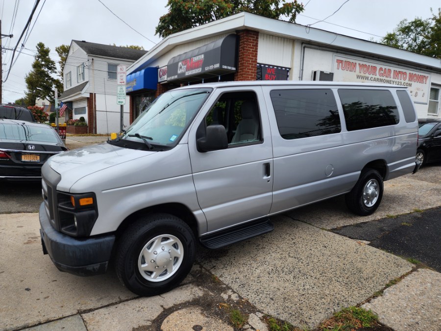 Used 2013 Ford Econoline Wagon in Baldwin, New York | Carmoney Auto Sales. Baldwin, New York