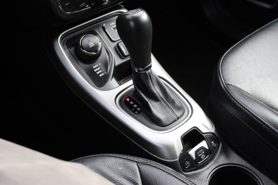 2021 Jeep Compass 80th Anniversary 4x4, available for sale in Irvington, New Jersey | NJ Used Cars Center. Irvington, New Jersey 2021 Jeep Compass 80th Anniversary 4x4, available for sale in Irvington, New Jersey | NJ Used Cars Center. Irvington, New Jersey